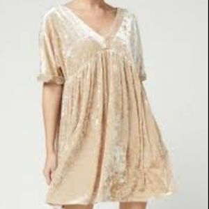 Entro Anthropologie Guest Brand  Crushed Velvet Babydoll Dress